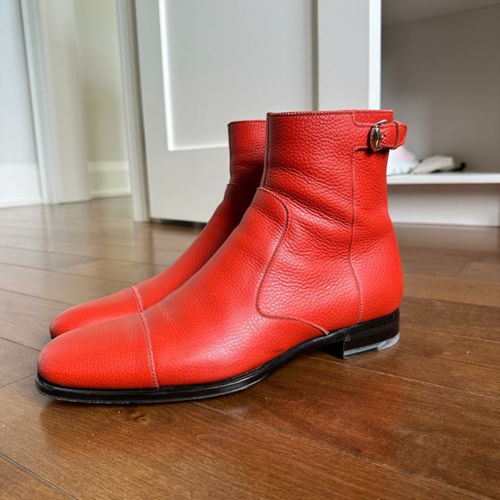 Gucci slides glamour and luxury red boot